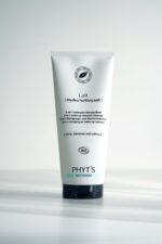 Hydro-Cleansing Milk - Image 2